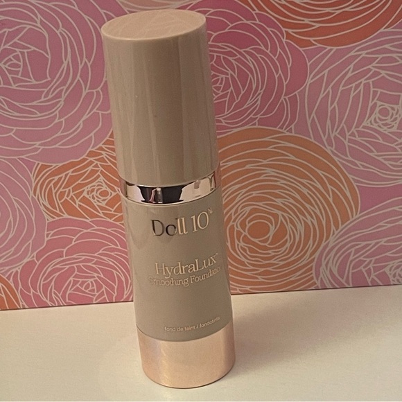 Doll 10 Hydralux Smoothing Fair Foundation Light Medium - Picture 5 of 7